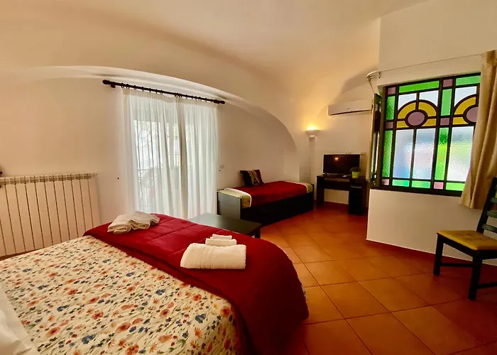 Bed & Breakfast Borgo Belvedere 3*