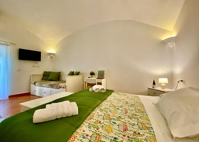 Bed & Breakfast Borgo Belvedere Naples