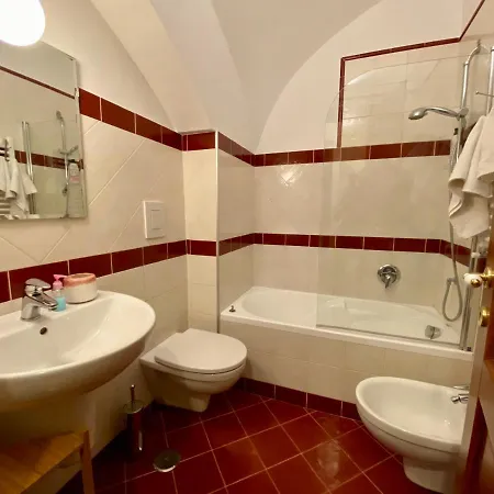 Borgo Belvedere Alojamento de Acomodação e Pequeno-almoço Nápoles