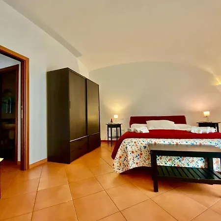 Borgo Belvedere 3* Nápoles