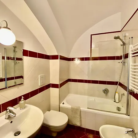 Alojamento de Acomodação e Pequeno-almoço Borgo Belvedere