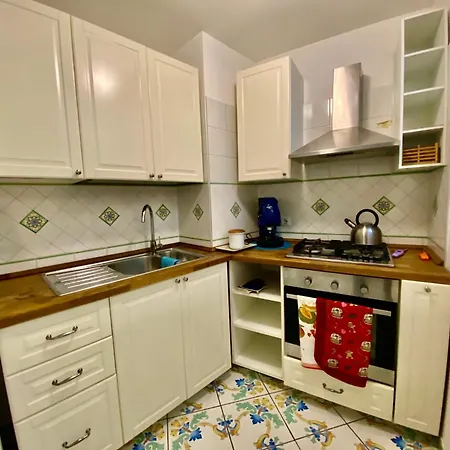 Borgo Belvedere 3* Nápoles